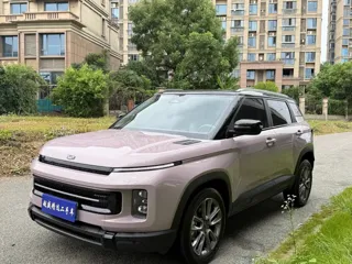 Geely ICON 2025