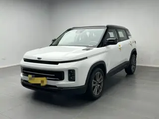 Geely ICON 2025