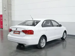 Volkswagen Jetta 2019 купить из Китая, цена 1 118 000 ₽ — Suifenhe Auto