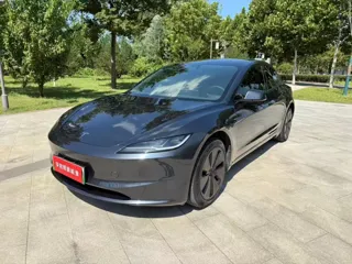 Tesla Model 3 2024 купить из Китая, цена 4 804 000 ₽ — Suifenhe Auto