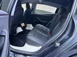 Tesla Model 3 2024 купить из Китая, цена 4 913 000 ₽ — Suifenhe Auto
