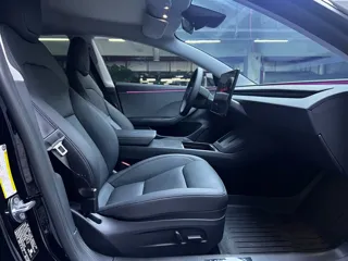 Tesla Model 3 2025 купить из Китая, цена 5 135 000 ₽ — Suifenhe Auto