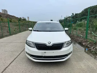 Skoda Rapid 2018 купить из Китая, цена 1 188 000 ₽ — Suifenhe Auto