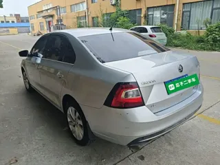 Skoda Rapid 2018 купить из Китая, цена 1 272 000 ₽ — Suifenhe Auto