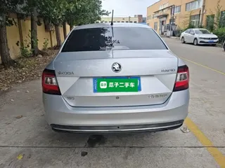 Skoda Rapid 2018 купить из Китая, цена 1 272 000 ₽ — Suifenhe Auto