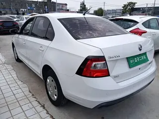Skoda Rapid 2018 купить из Китая, цена 1 093 000 ₽ — Suifenhe Auto