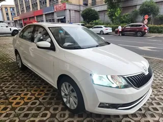 Skoda Rapid 2018 купить из Китая, цена 1 223 000 ₽ — Suifenhe Auto
