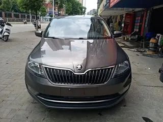 Skoda Rapid 2018 купить из Китая, цена 1 151 000 ₽ — Suifenhe Auto