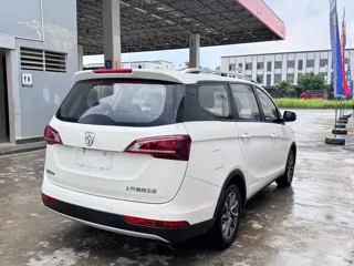 Baojun 730 2021 купить из Китая, цена 1 186 000 ₽ — Suifenhe Auto