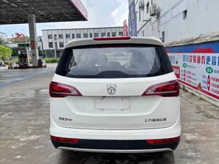Baojun 730 2021 купить из Китая, цена 1 186 000 ₽ — Suifenhe Auto