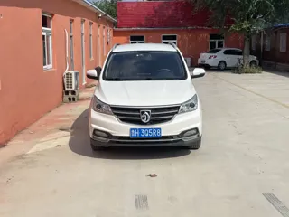 Baojun 730 2020 купить из Китая, цена 1 079 000 ₽ — Suifenhe Auto