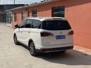 Baojun 730 2020 купить из Китая, цена 1 079 000 ₽ — Suifenhe Auto