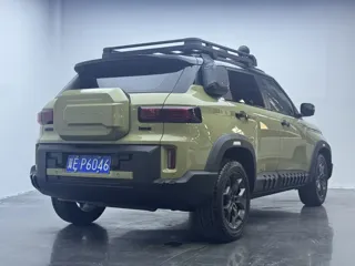 Geely Cowboy 2024 купить из Китая, цена 2 749 000 ₽ — Suifenhe Auto