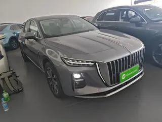 Hongqi H5 PHEV 2025 купить из Китая, цена 3 728 000 ₽ — Suifenhe Auto