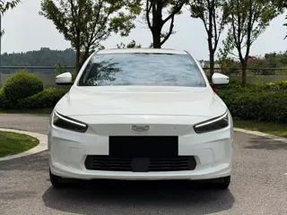 Geometry A 2023 купить из Китая, цена 2 959 000 ₽ — Suifenhe Auto