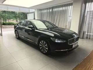 Volvo S90 2025 купить из Китая, цена 4 976 000 ₽ — Suifenhe Auto