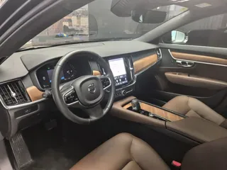 Volvo S90 2025 купить из Китая, цена 4 976 000 ₽ — Suifenhe Auto