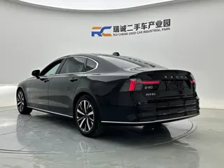 Volvo S90 2026 купить из Китая, цена 5 648 000 ₽ — Suifenhe Auto