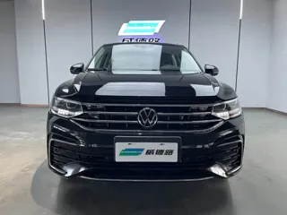 Volkswagen Tiguan 2025 купить из Китая, цена 4 090 000 ₽ — Suifenhe Auto