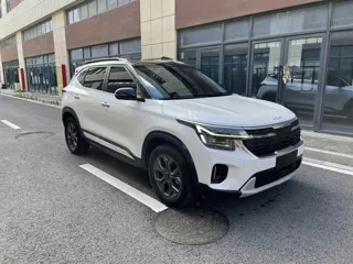 Kia Seltos 2023 купить из Китая, цена 1 916 000 ₽ — Suifenhe Auto