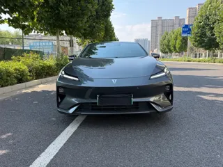 Deepal L07 2026 купить из Китая, цена 3 642 000 ₽ — Suifenhe Auto