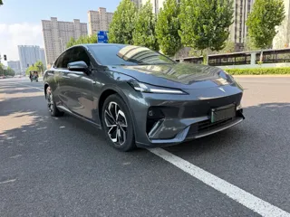 Deepal L07 2026 купить из Китая, цена 3 642 000 ₽ — Suifenhe Auto
