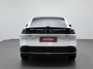 Deepal L07 2026 купить из Китая, цена 3 860 000 ₽ — Suifenhe Auto