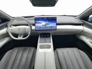 Deepal L07 2024 купить из Китая, цена 3 023 000 ₽ — Suifenhe Auto