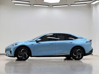 Deepal L07 2024 купить из Китая, цена 3 532 000 ₽ — Suifenhe Auto