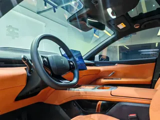 Deepal L07 2025 купить из Китая, цена 3 627 000 ₽ — Suifenhe Auto