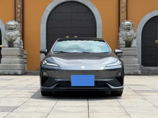 Deepal L07 2025 купить из Китая, цена 2 687 000 ₽ — Suifenhe Auto