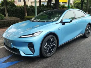 Deepal L07 2024 купить из Китая, цена 2 987 000 ₽ — Suifenhe Auto