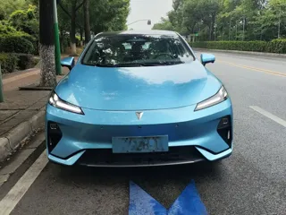 Deepal L07 2024 купить из Китая, цена 2 987 000 ₽ — Suifenhe Auto