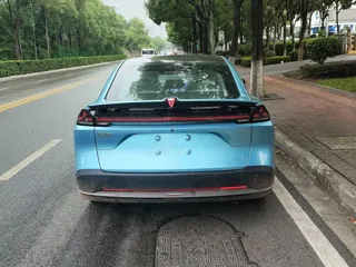 Deepal L07 2024 купить из Китая, цена 2 987 000 ₽ — Suifenhe Auto