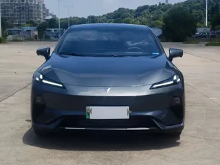 Deepal L07 2025 купить из Китая, цена 3 423 000 ₽ — Suifenhe Auto