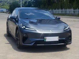 Deepal L07 2025 купить из Китая, цена 3 423 000 ₽ — Suifenhe Auto