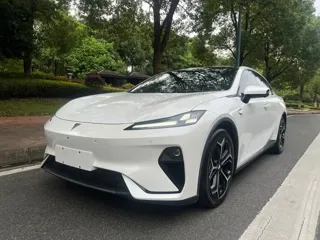 Deepal L07 2024 купить из Китая, цена 3 030 000 ₽ — Suifenhe Auto