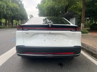 Deepal L07 2024 купить из Китая, цена 3 030 000 ₽ — Suifenhe Auto