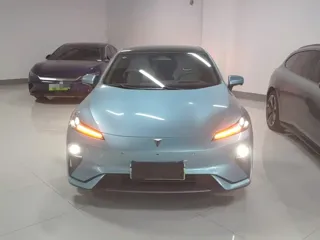 Deepal L07 2024 купить из Китая, цена 3 576 000 ₽ — Suifenhe Auto
