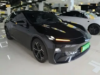 Deepal L07 2025 купить из Китая, цена 3 046 000 ₽ — Suifenhe Auto