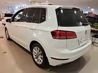 Volkswagen Golf Sportsvan 2020 купить из Китая, цена 1 689 000 ₽ — Suifenhe Auto