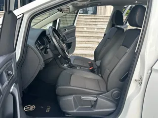 Volkswagen Golf Sportsvan 2018 купить из Китая, цена 1 322 000 ₽ — Suifenhe Auto