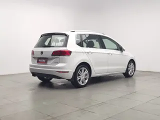 Volkswagen Golf Sportsvan 2018 купить из Китая, цена 1 364 000 ₽ — Suifenhe Auto