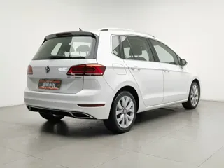 Volkswagen Golf Sportsvan 2019 купить из Китая, цена 1 326 000 ₽ — Suifenhe Auto