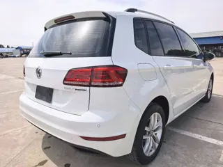 Volkswagen Golf Sportsvan 2019 купить из Китая, цена 1 360 000 ₽ — Suifenhe Auto