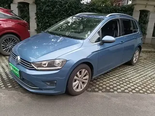 Volkswagen Golf Sportsvan 2018 купить из Китая, цена 1 348 000 ₽ — Suifenhe Auto