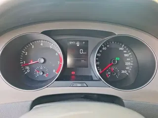 Volkswagen Golf Sportsvan 2018 купить из Китая, цена 1 388 000 ₽ — Suifenhe Auto