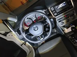 Volkswagen Golf Sportsvan 2018 купить из Китая, цена 1 459 000 ₽ — Suifenhe Auto