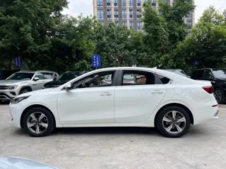 Kia K3 2020 купить из Китая, цена 1 383 000 ₽ — Suifenhe Auto