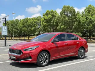 Kia K3 2019 купить из Китая, цена 1 298 000 ₽ — Suifenhe Auto
